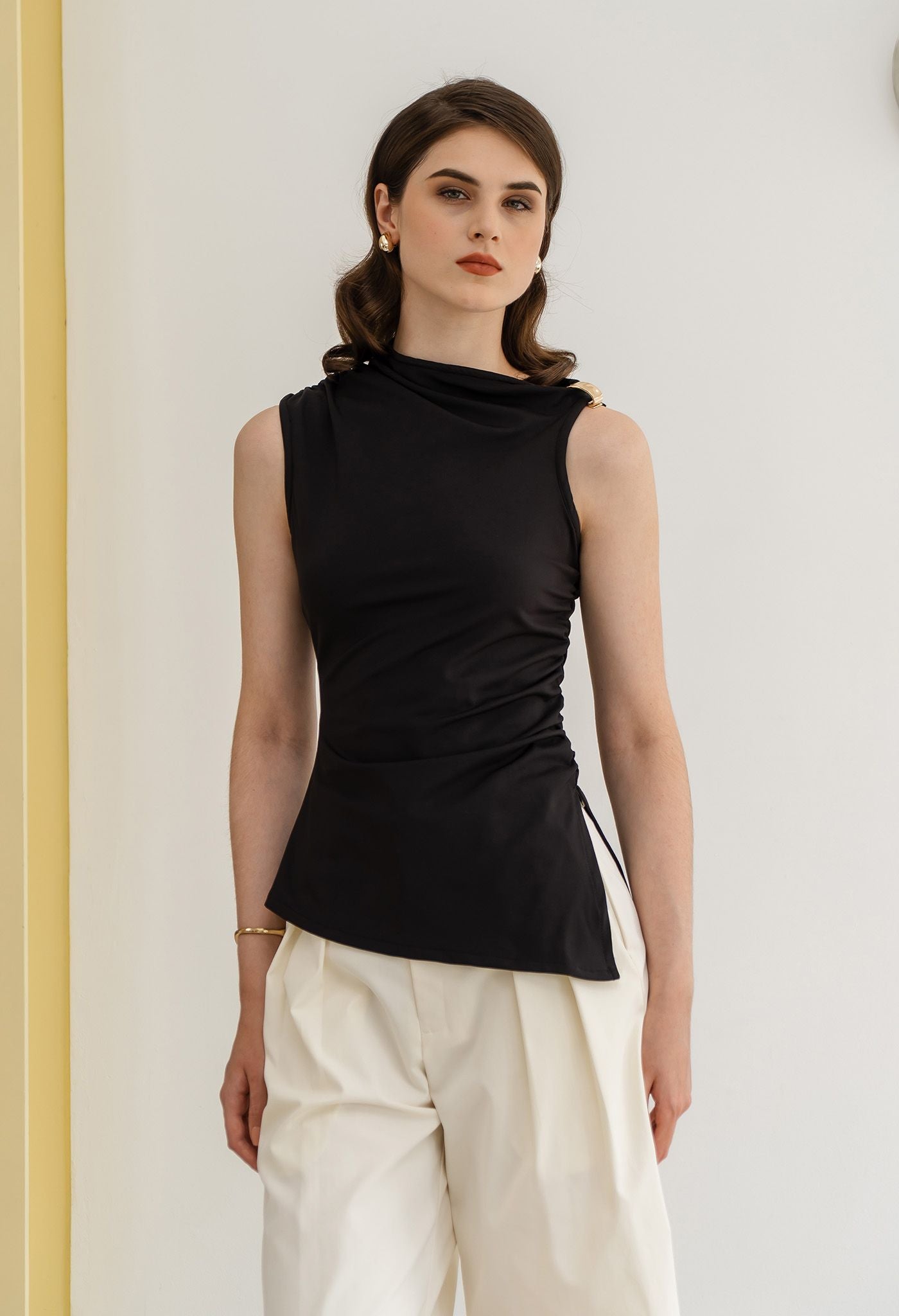 Jade Top black