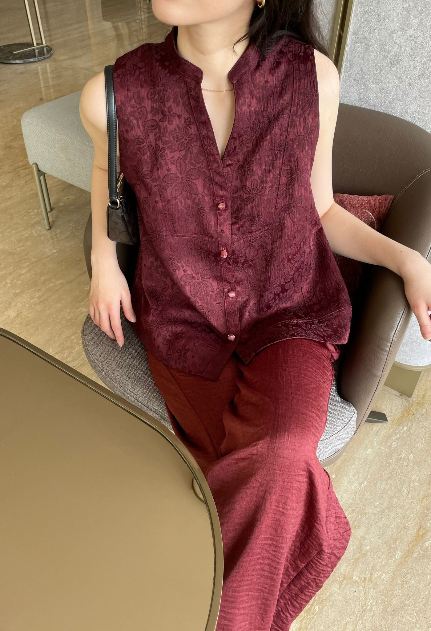 Hua Top Maroon
